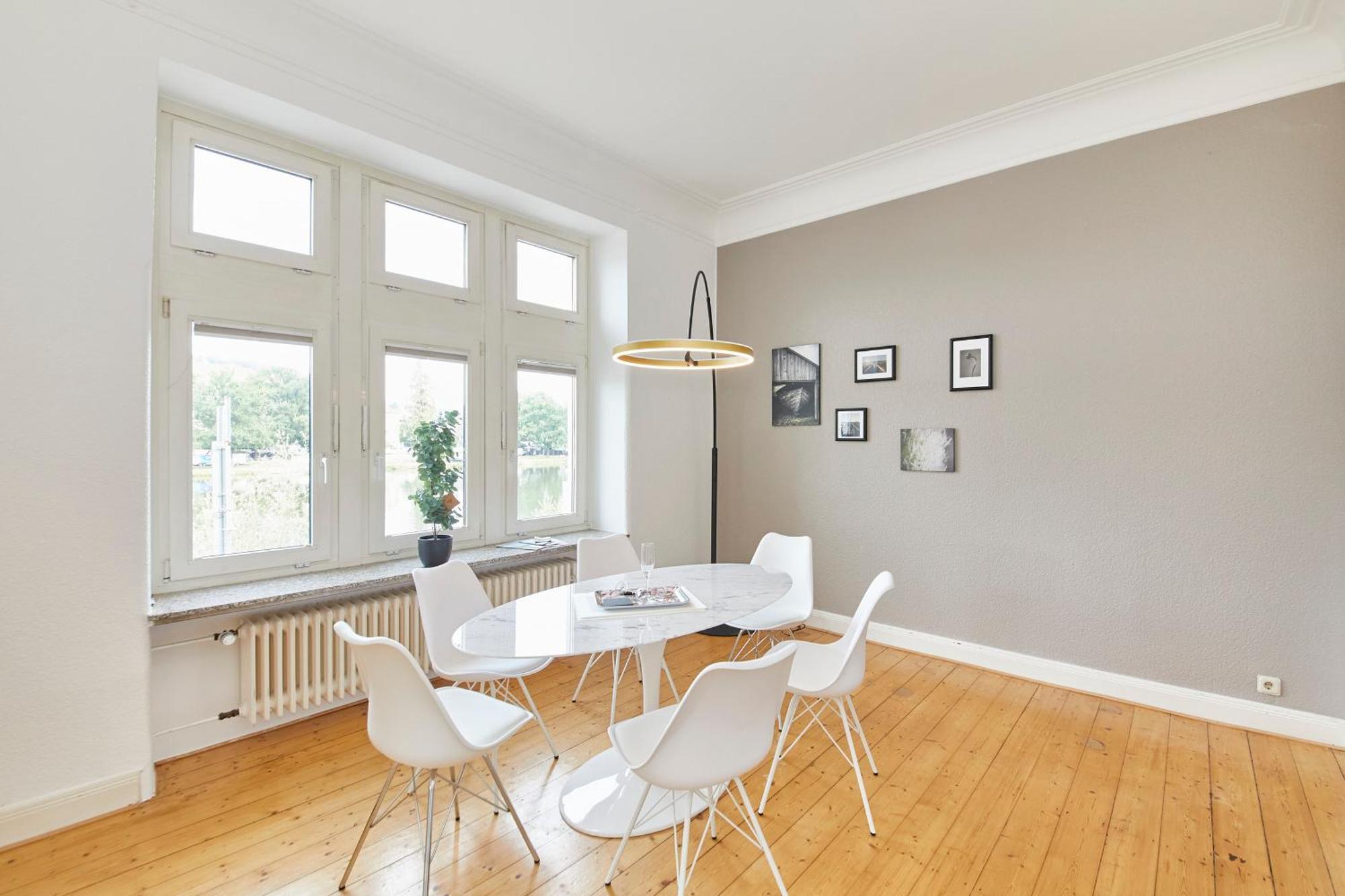 Moselblick Apartment แบร์นคาสเทล-คืสท์ ภายนอก รูปภาพ